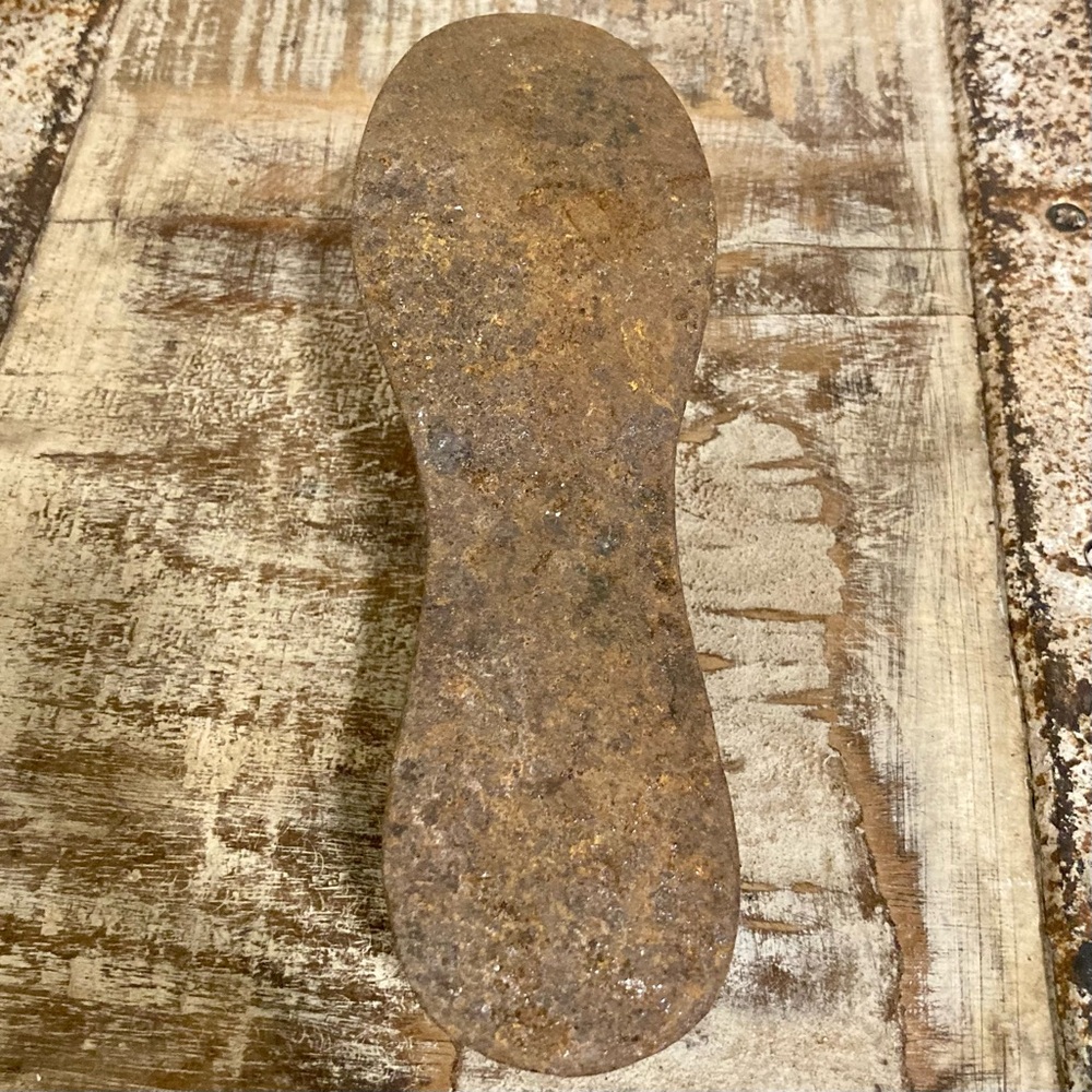 Vintage Cast Iron Cobblers Shoe Last Metal Shoe Form Child Size Paperweight - Picture 9 of 12